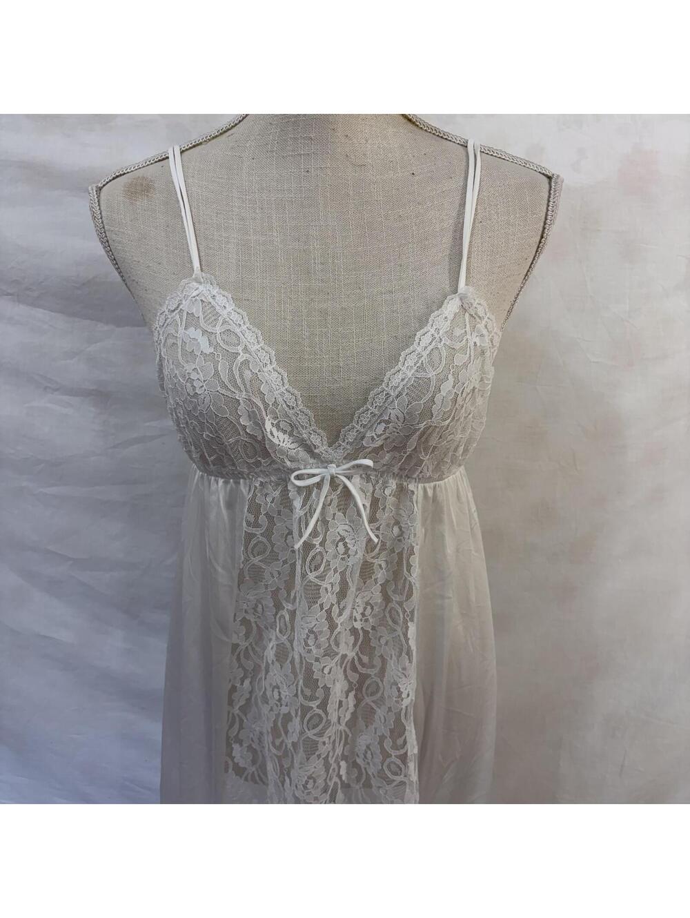 White lace nylon lingerie gown by Jill Andrea vintage 70s - Picture 2 of 6